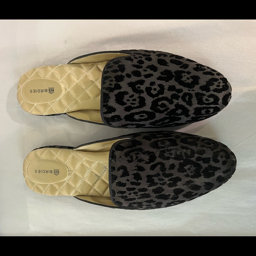 Birdies animal print velvet embossed mules. Size 10